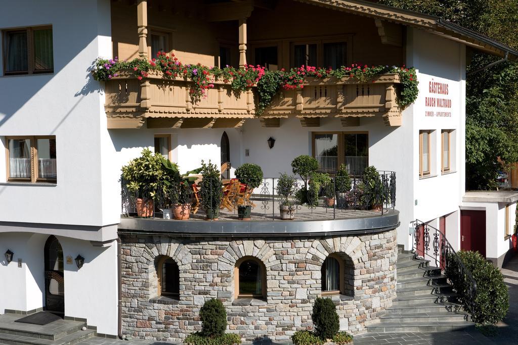 Gaestehaus Rauch Schwendau Ruang foto