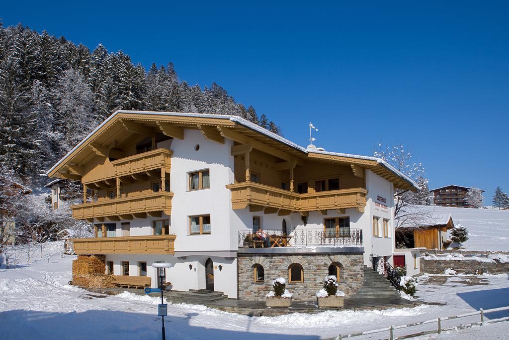 Gaestehaus Rauch Schwendau Bagian luar foto