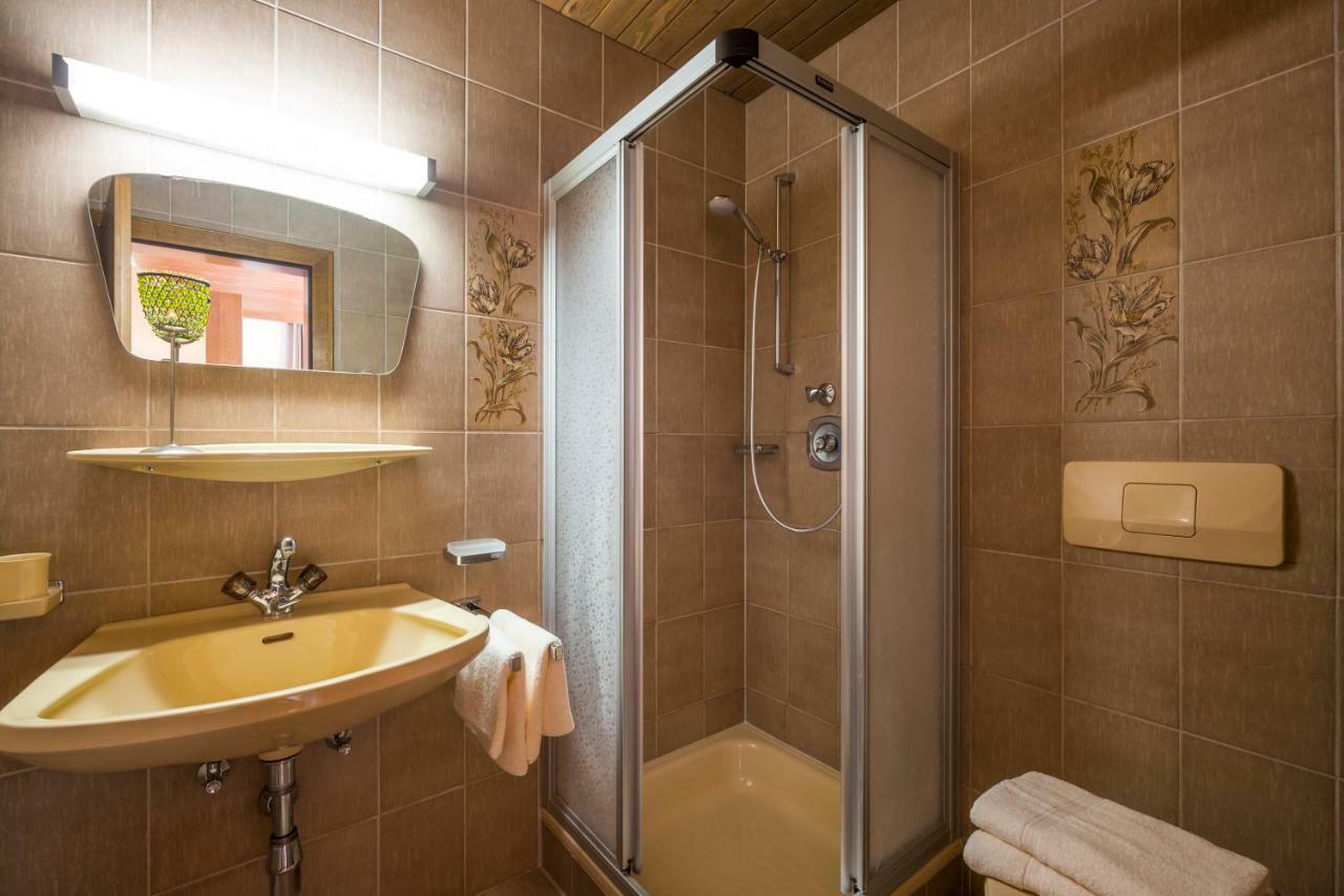 Gaestehaus Rauch Schwendau Bagian luar foto