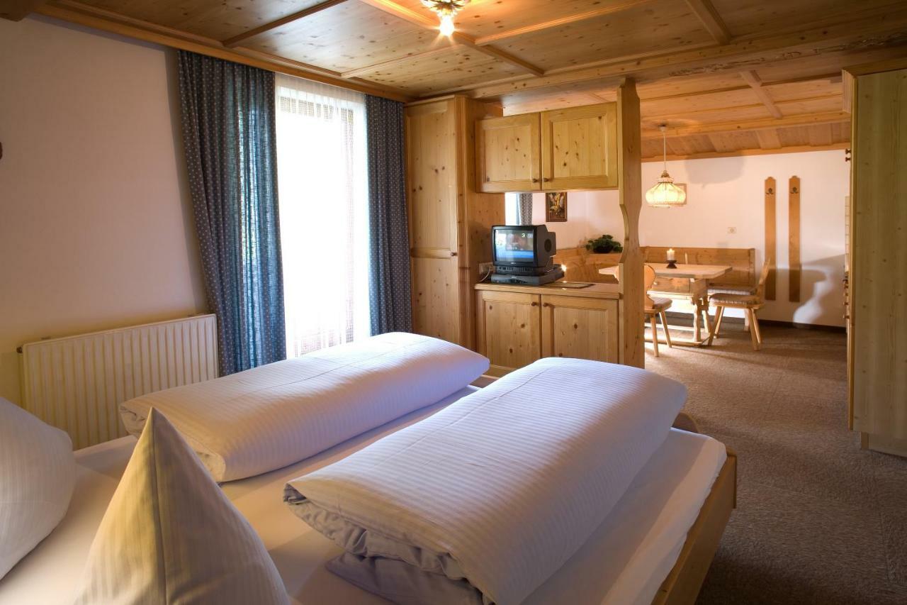 Gaestehaus Rauch Schwendau Bagian luar foto
