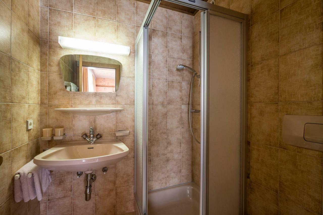 Gaestehaus Rauch Schwendau Bagian luar foto